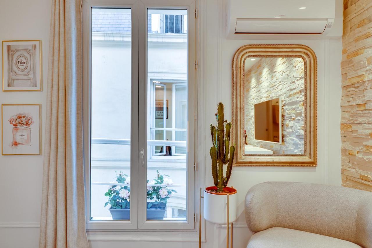 Central Historical Studio By Architect - Louvre Parigi Esterno foto